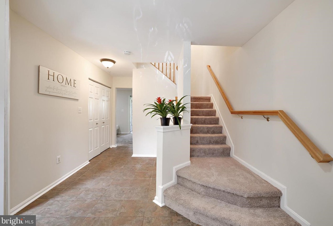 7509 Plateau Dr, Baltimore, MD 21076-1103