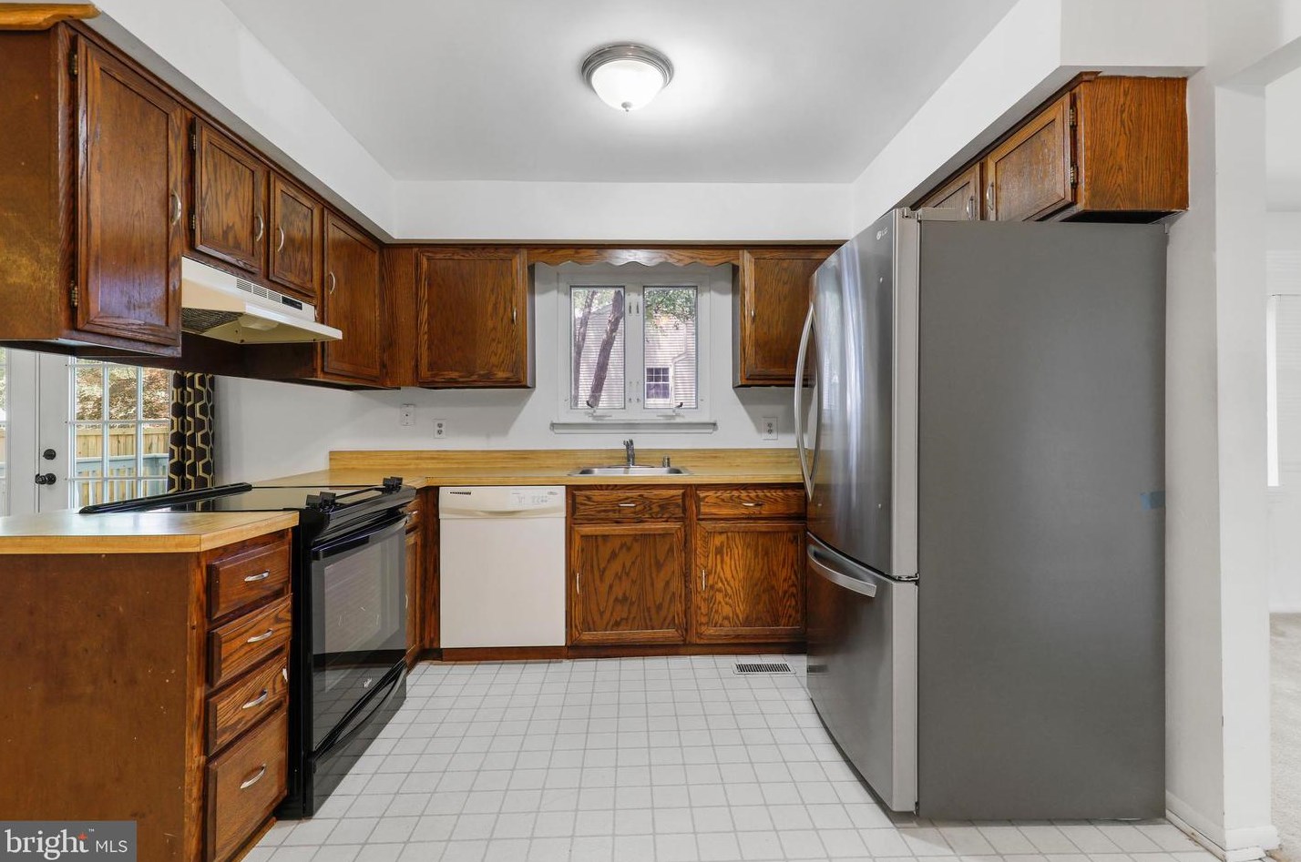 910 Truro Ln, Crofton MD  21114-1205 exterior