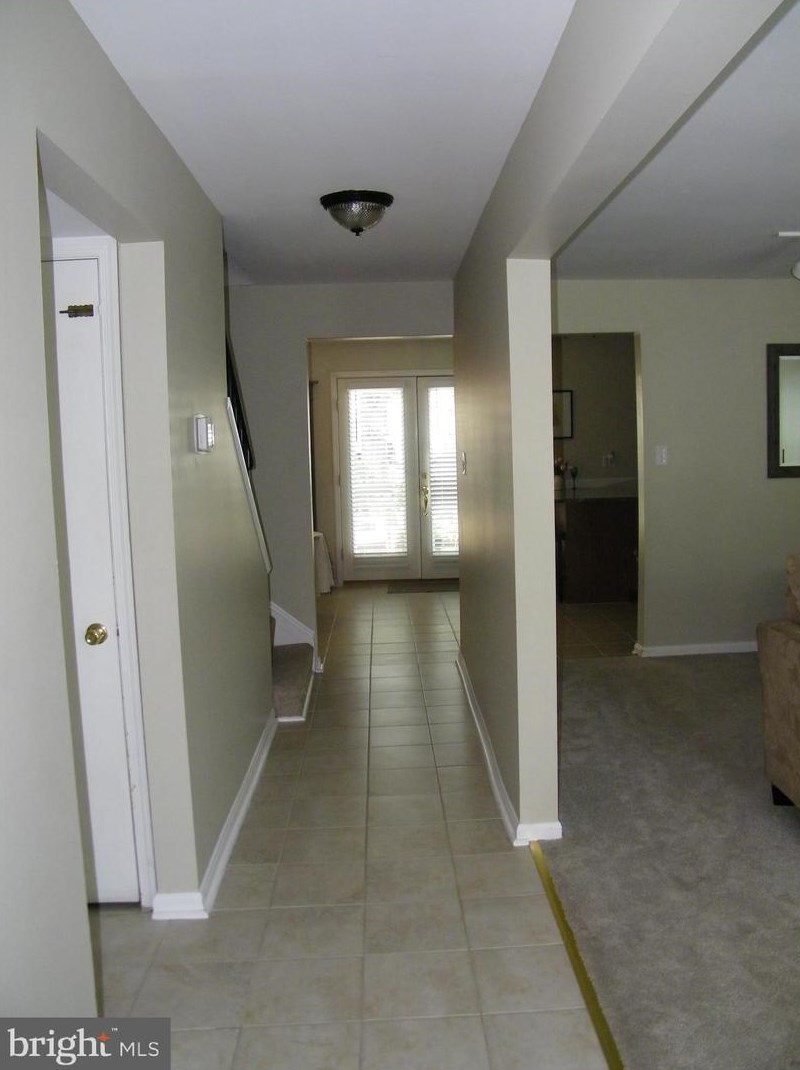 1478 Lowell Ct, Crofton, MD 21114-1105