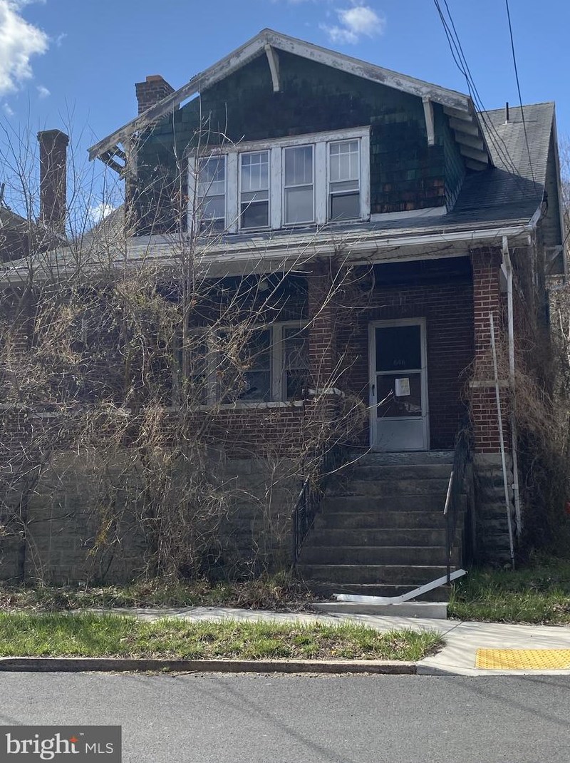 646 Lincoln St, Cumberland, MD 21502