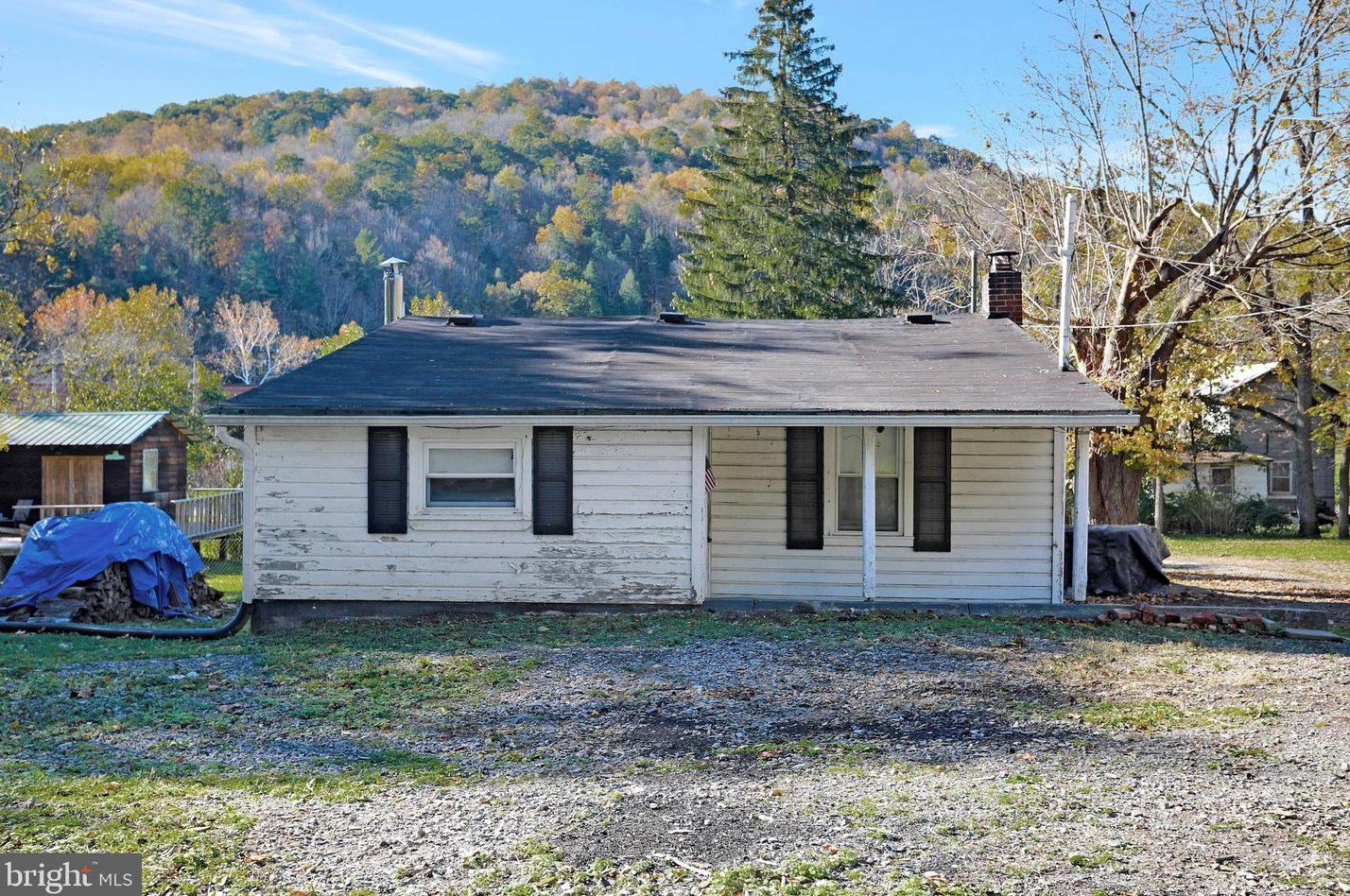 21923 National Pike Ne, Flintstone, MD 21530