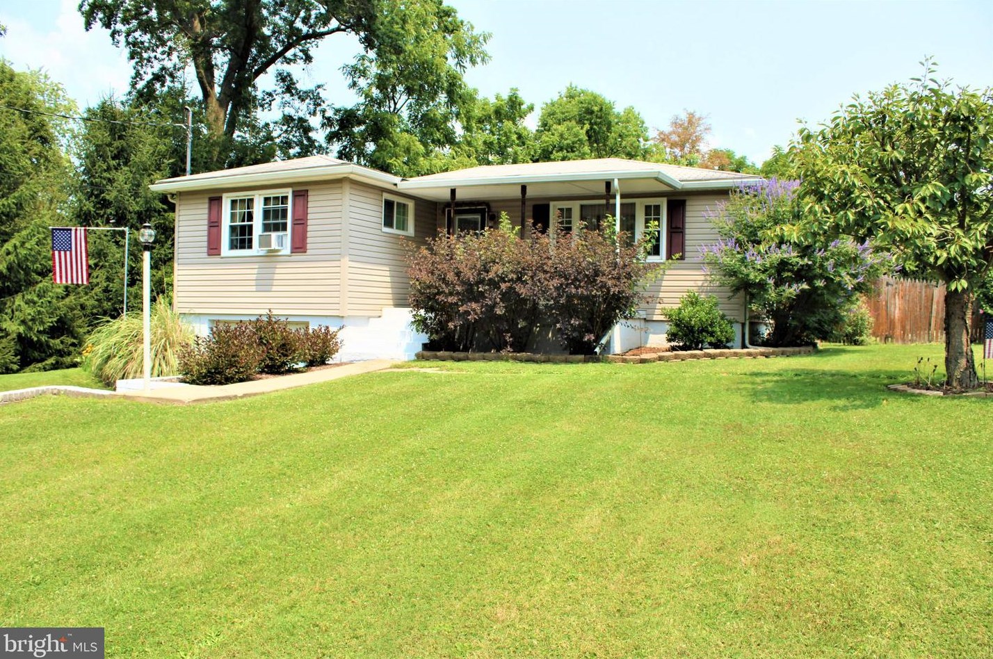 12515 Goldens Ave Se, Cumberland, MD 21502