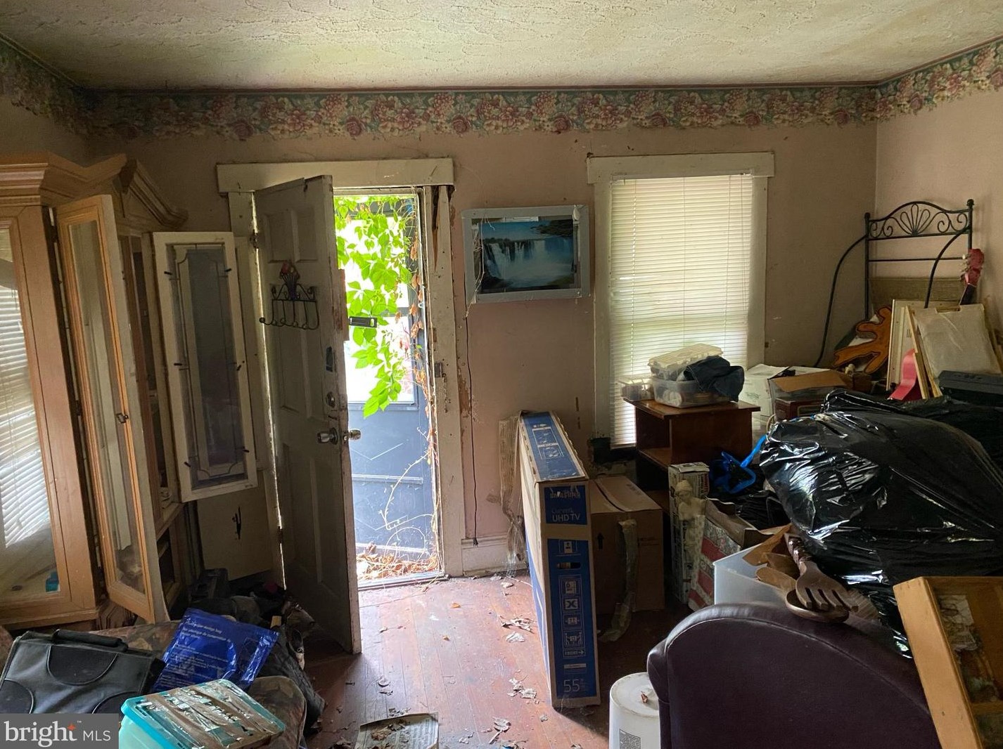 919 Maryland Ave, Cumberland, MD 21502