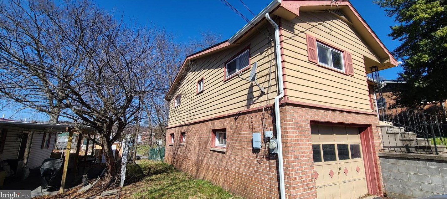 217 Wempe Dr, Cumberland, MD 21502
