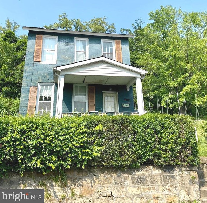 217 Independence St, Cumberland, MD 21502