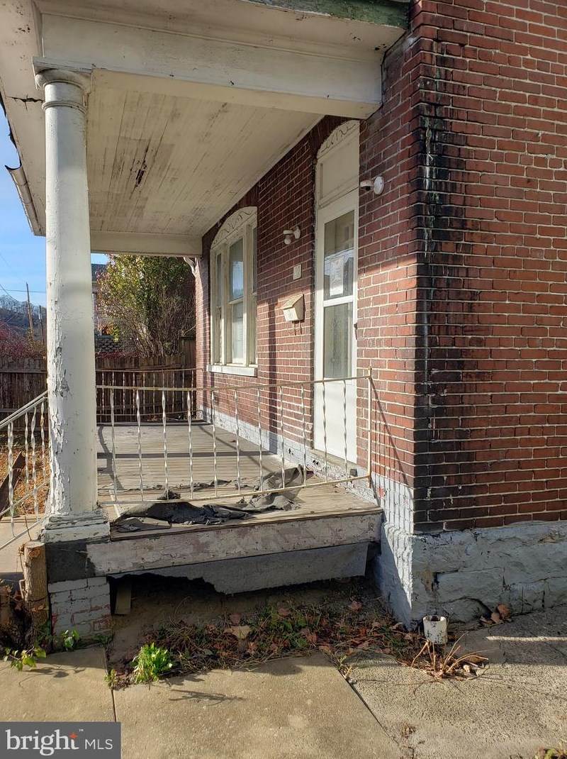 12 Boone St, Cumberland, MD 21502