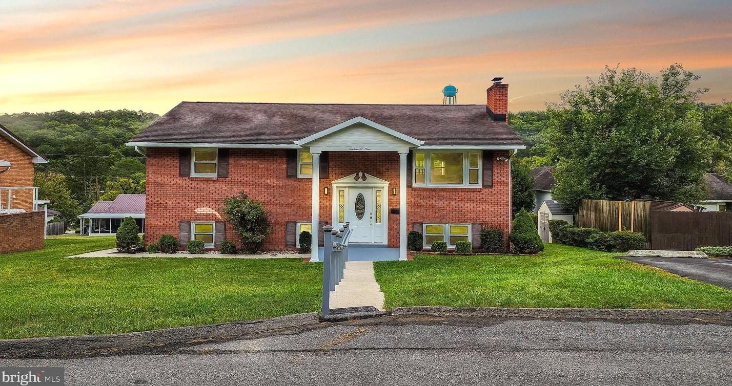 1609 Nellie St, Cumberland, MD 21502