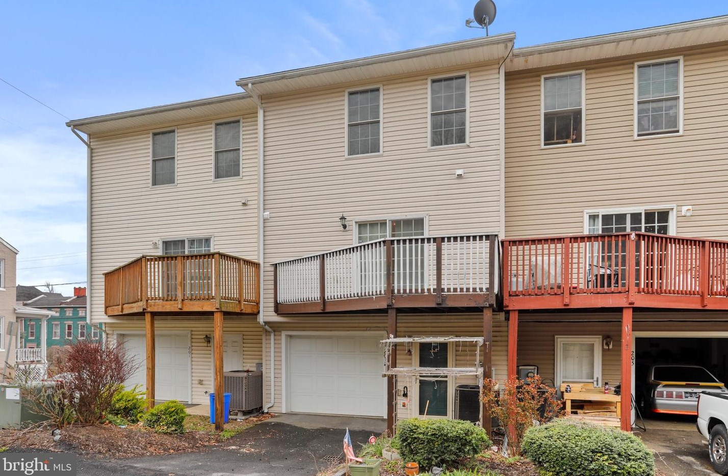 203 Decatur St, Cumberland, MD 21502-2461