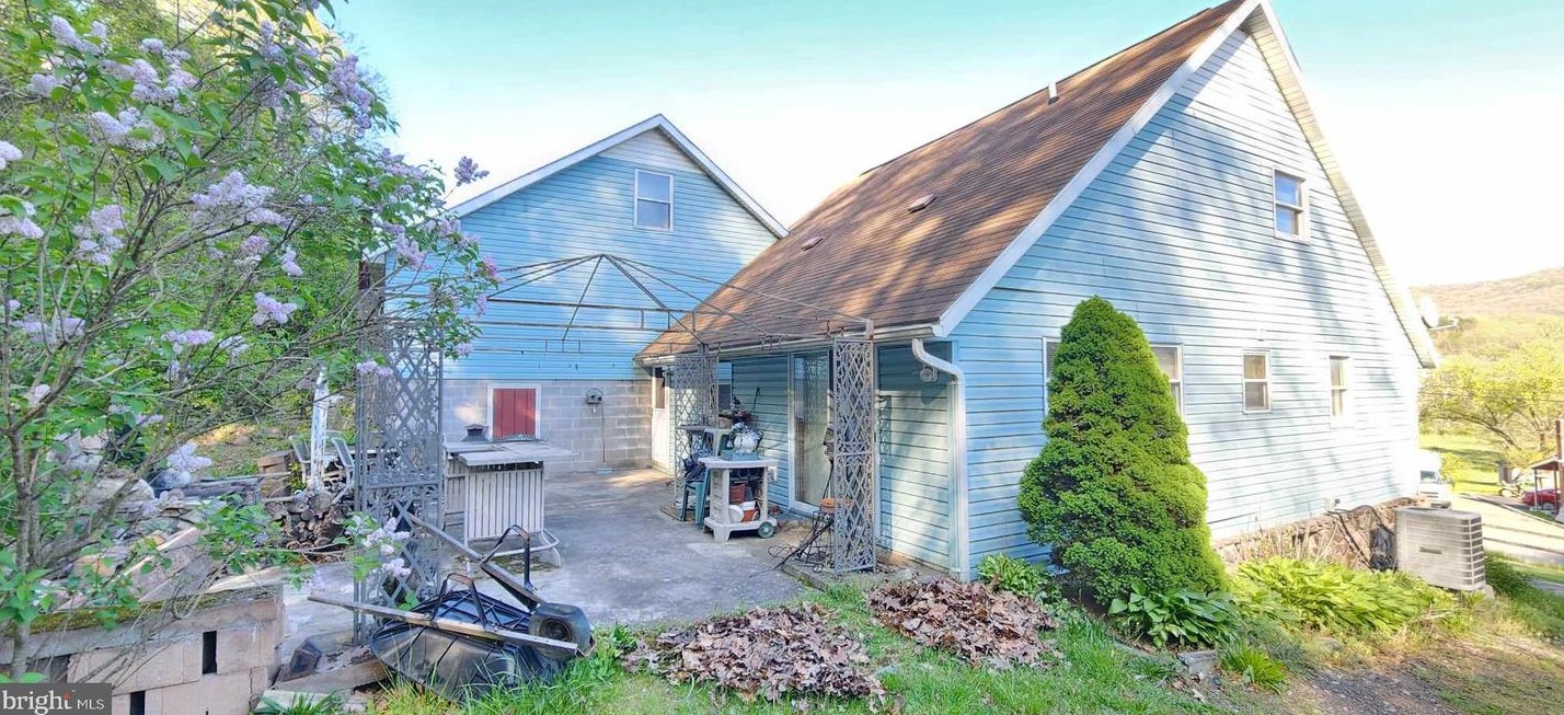 11503 Creek Rd Se, Cumberland, MD 21502