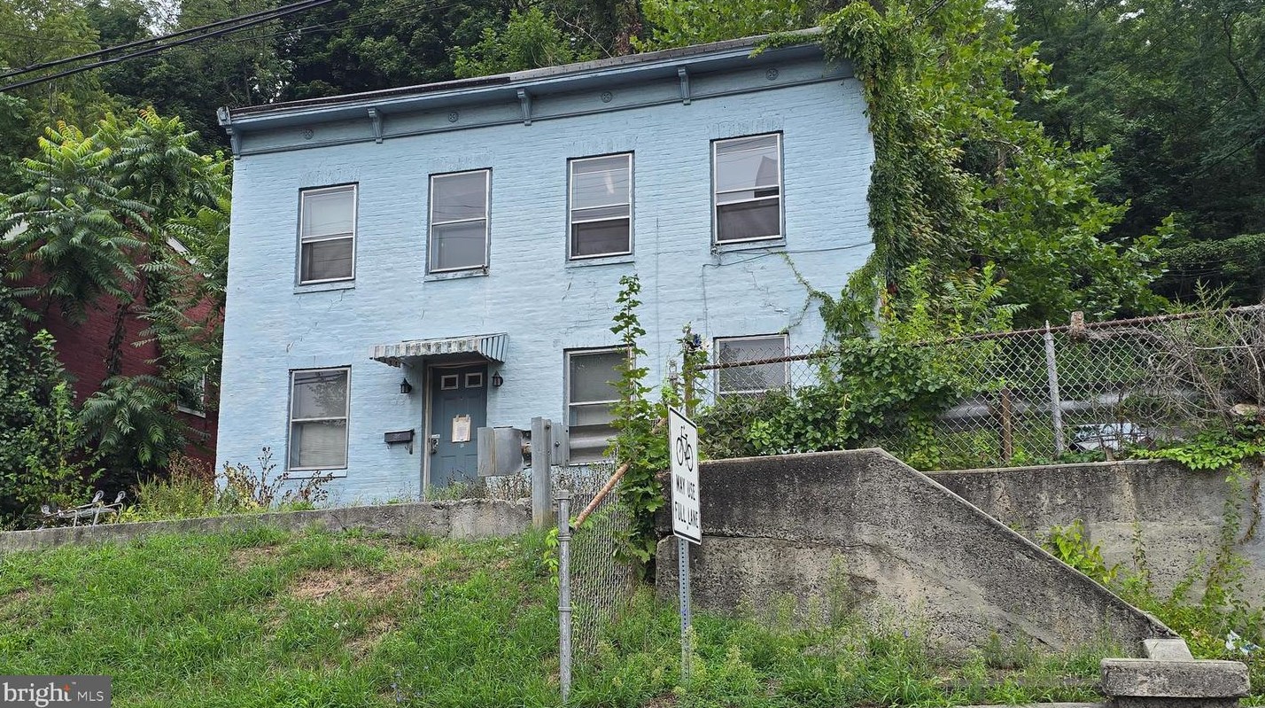 362 Bedford St, Cumberland, MD 21502-1702