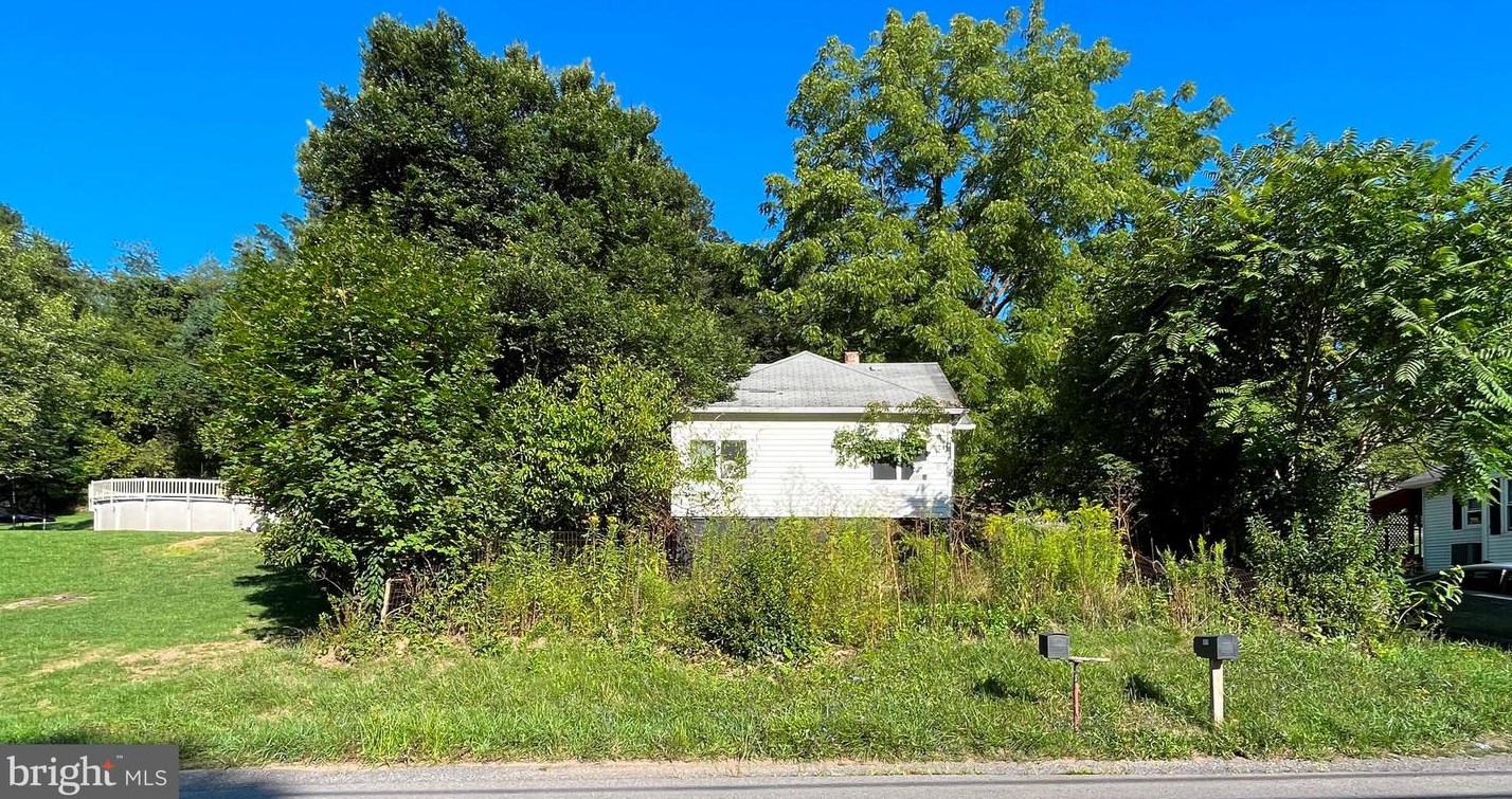 11829 Valley Rd Ne, Cumberland, MD 21502