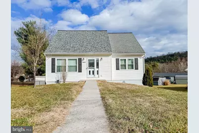 14211 Sparrow Lane SW, Cumberland, MD 21502 - Photo 2