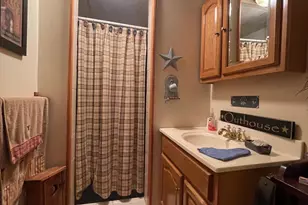 227 S Massachusetts Ave, Cumberland, MD 21502 - Photo 20