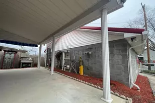 227 S Massachusetts Ave, Cumberland, MD 21502 - Photo 4