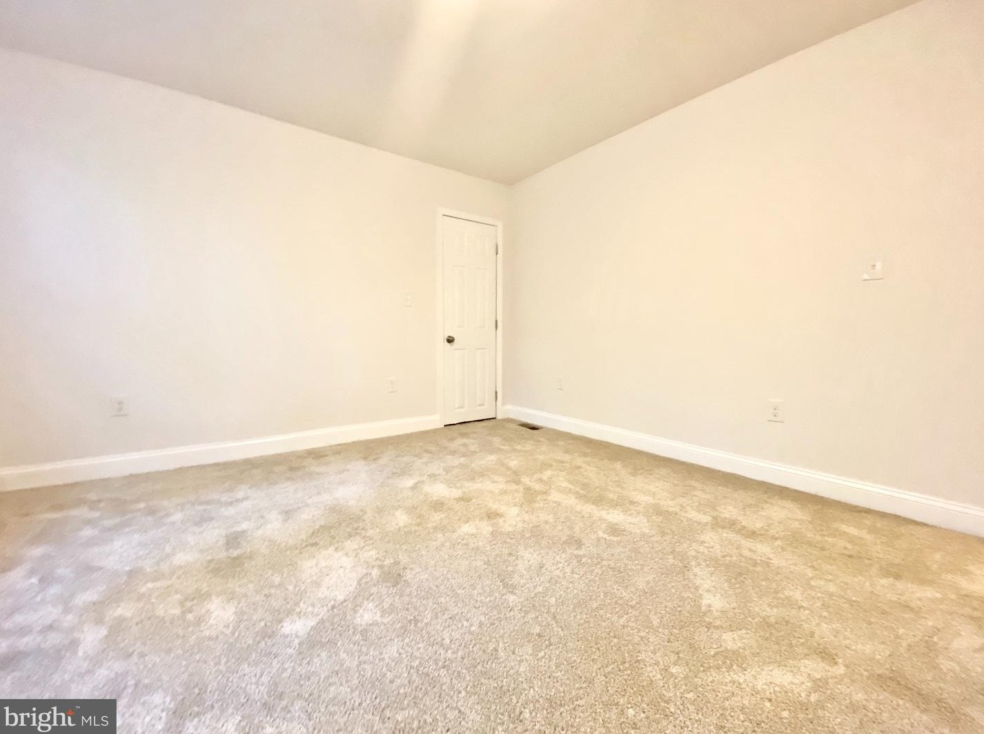 3029 Weaver Ave, Baltimore MD  21214-3402 exterior