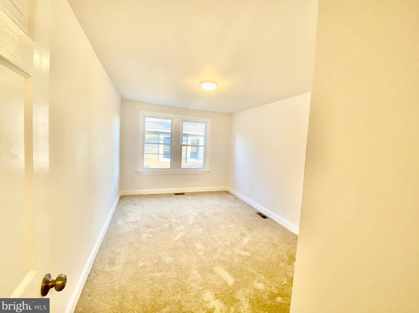 3029 Weaver Ave, Baltimore MD  21214-3402 exterior