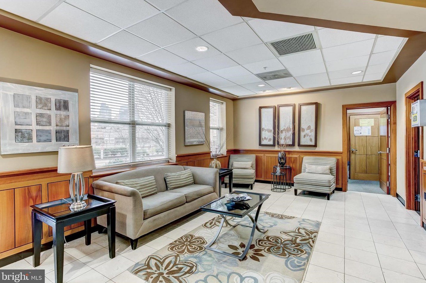 23 Pierside Dr, Baltimore MD  21230-5463 exterior