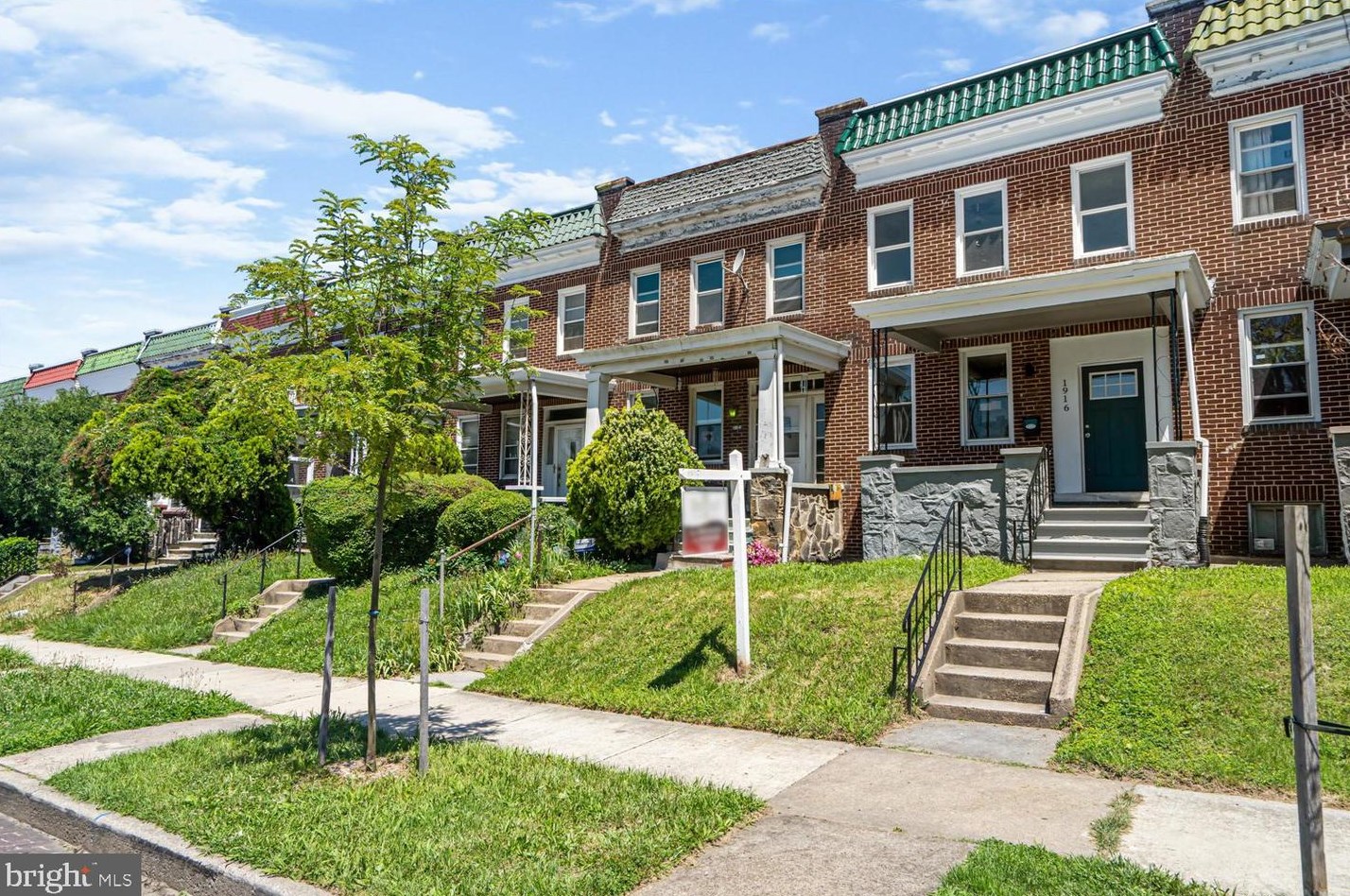 1916 29th St, Baltimore, MD 21218-3135