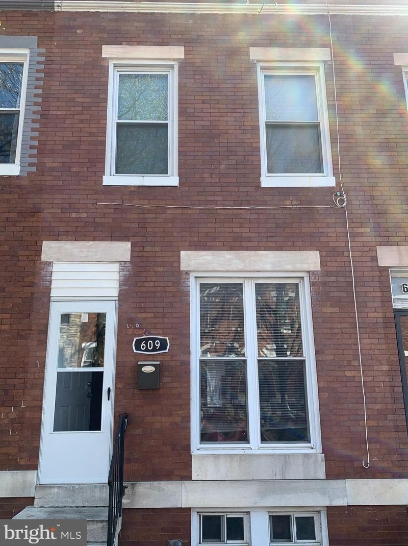 609 Ashburton St, Baltimore MD  21216-4702 exterior