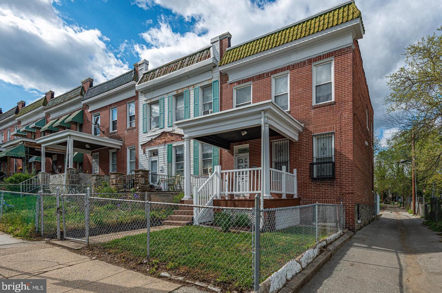 3400 W Franklin St, Baltimore, MD 21229