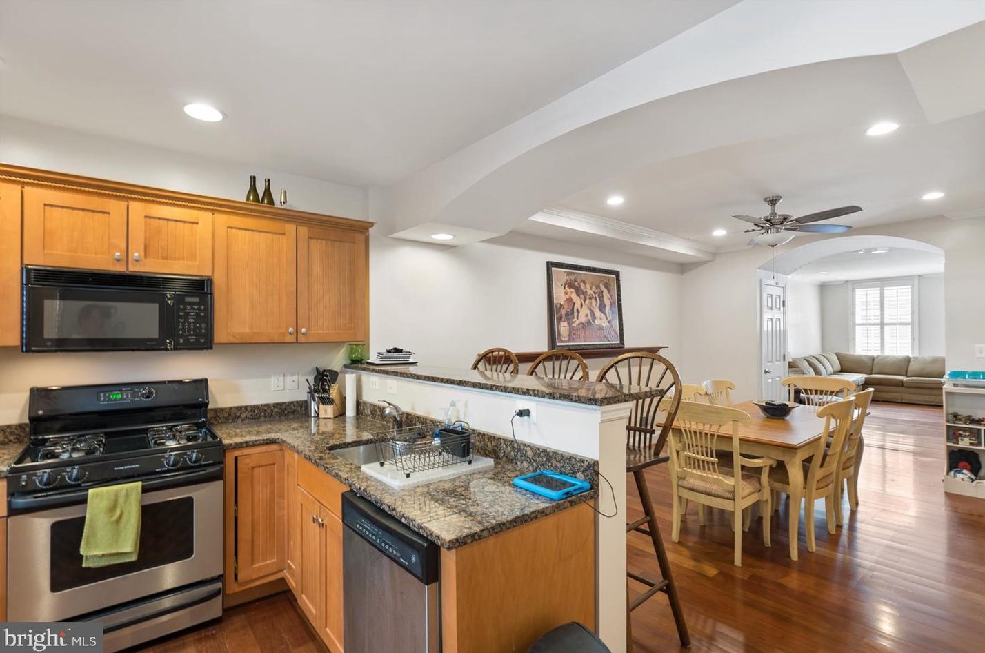 522 Clinton St, Baltimore MD  21205-2811 exterior