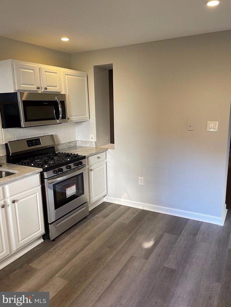 606 Bradford St, Baltimore MD  21224-3606 exterior