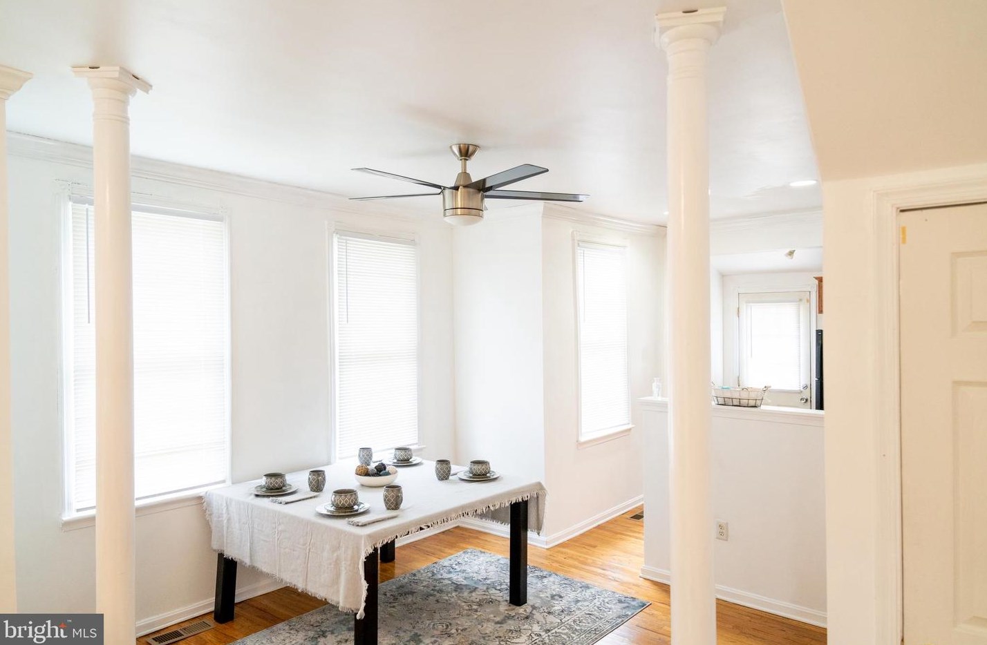 2805 Roselawn Ave, Baltimore MD  21214-1720 exterior