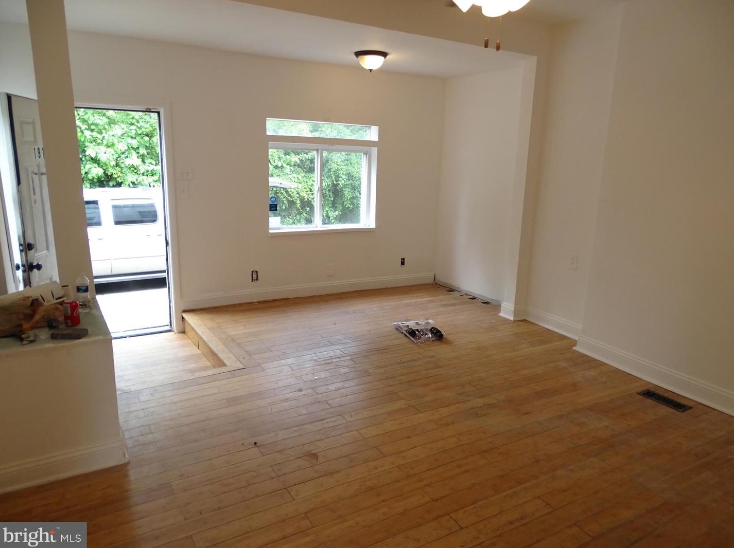1912 Somerworth St, Baltimore, MD 21230-1626