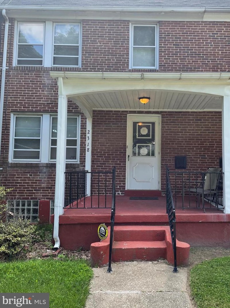 2318 Ashburton St, Baltimore, MD 21216-2911