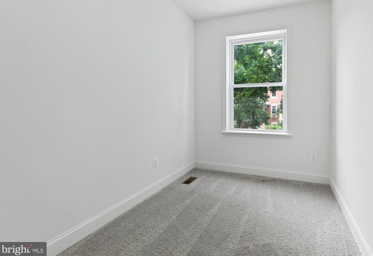 715 Linnard St, Baltimore MD  21229-2037 exterior