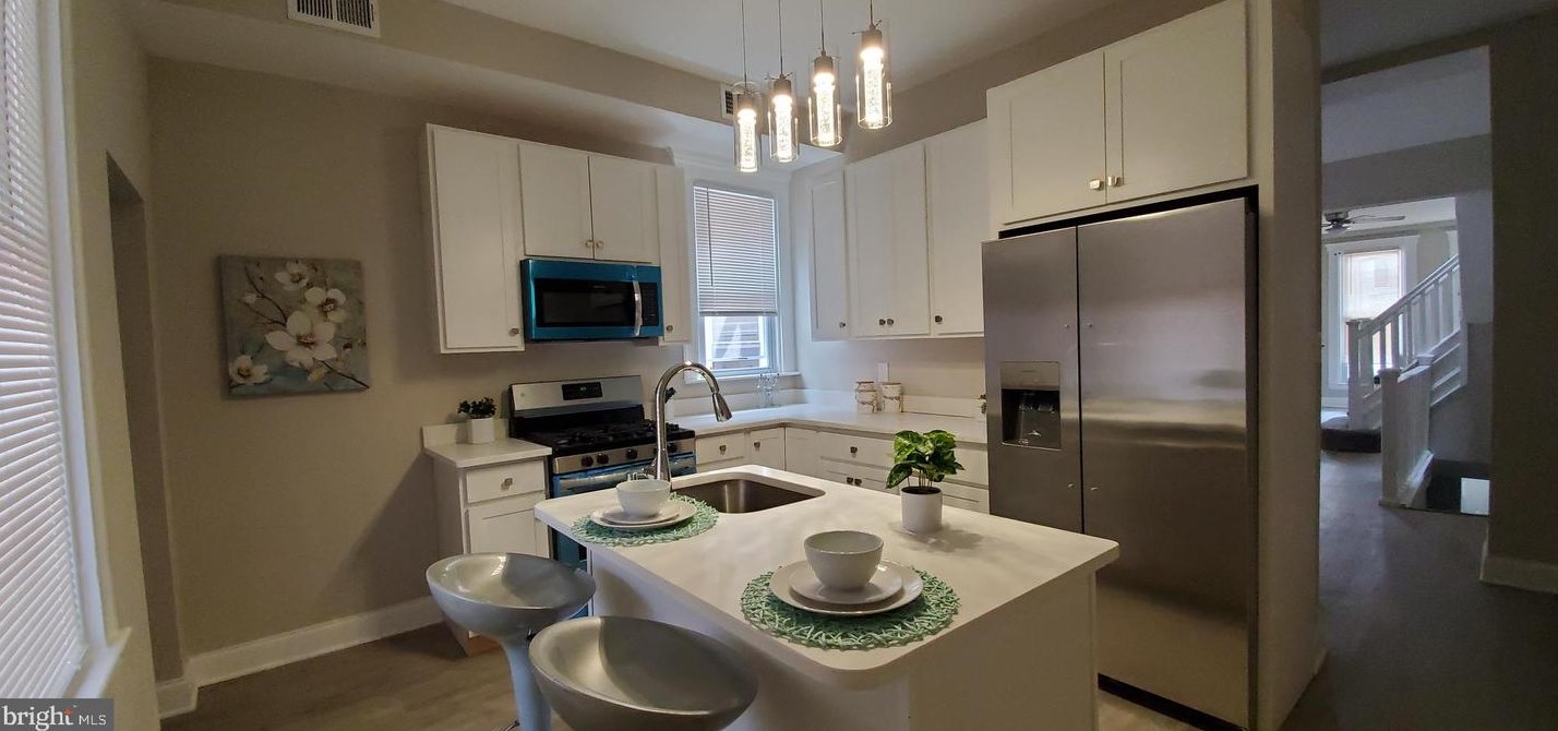 1605 Moreland Ave, Baltimore MD  21216-3706 exterior