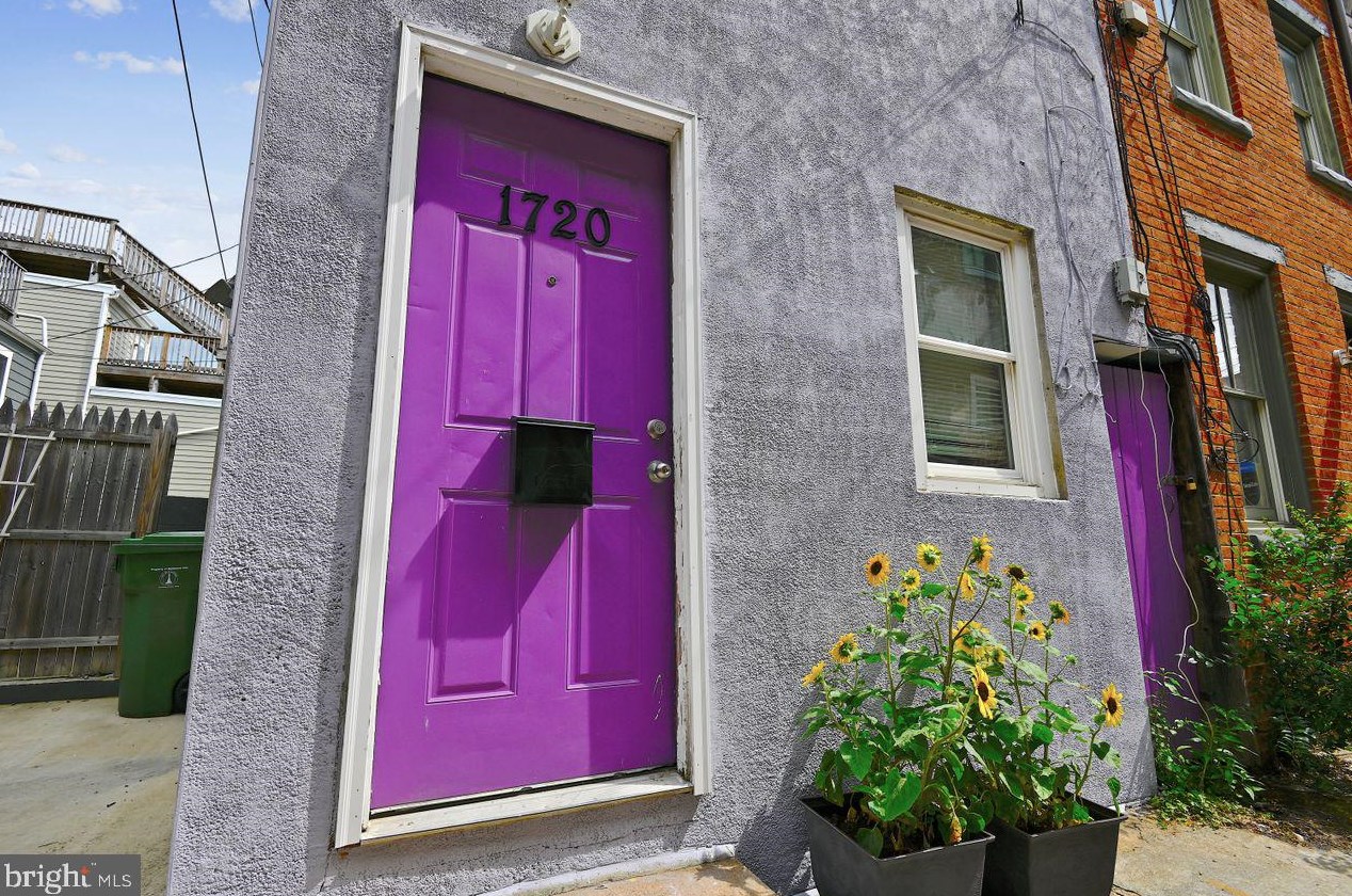 1720 Portugal St, Baltimore, MD 21231-2424
