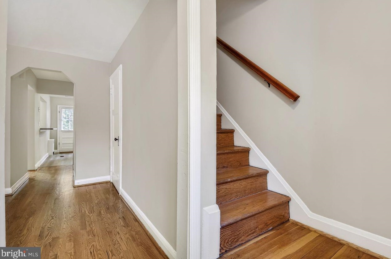 6111 Parkway Dr, Baltimore MD  21212-2737 exterior