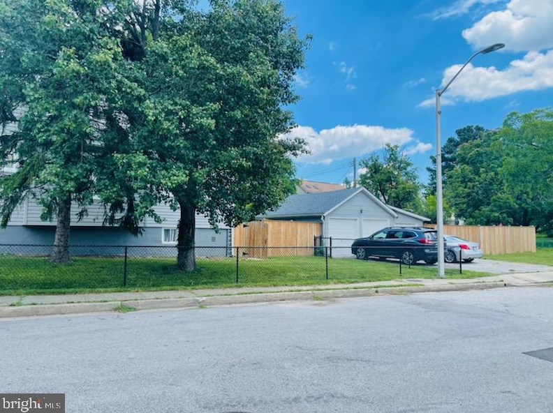 5301 Hamlet Ave, Baltimore, MD 21214-1916