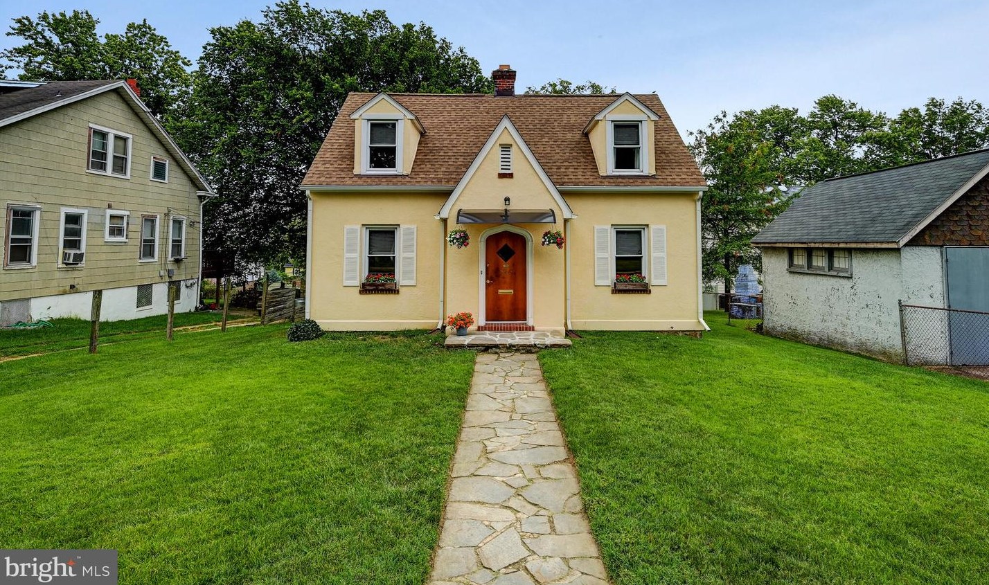 5505 Hilltop Ave, Baltimore, MD 21206-3516