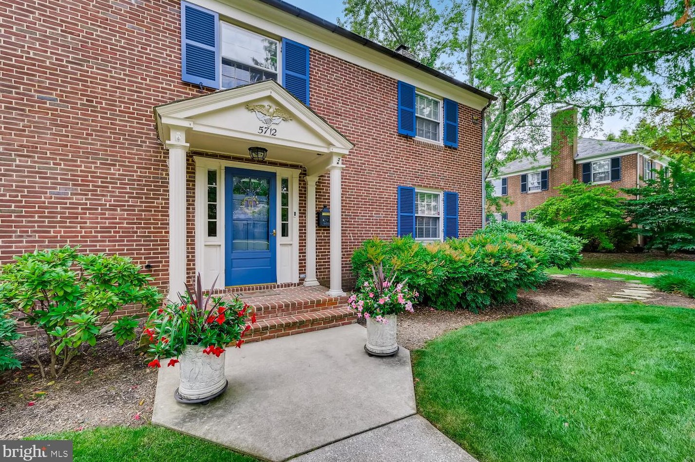 5712 Charlestowne Dr, Baltimore, MD 21212-2415