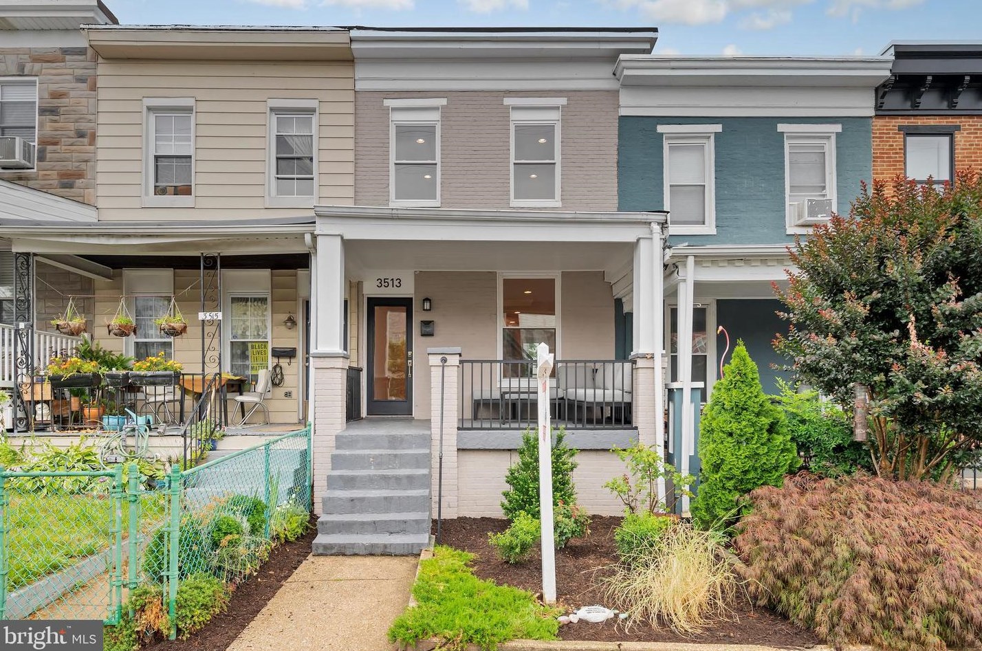 3513 Chestnut Ave, Baltimore MD  21211-2520 exterior