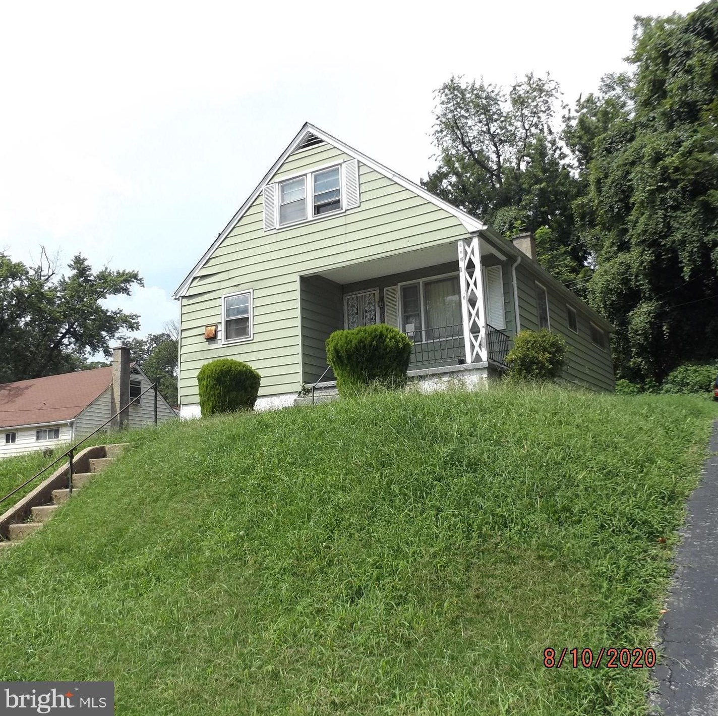 2510 Woodland Ave, Baltimore, MD 21215-6522