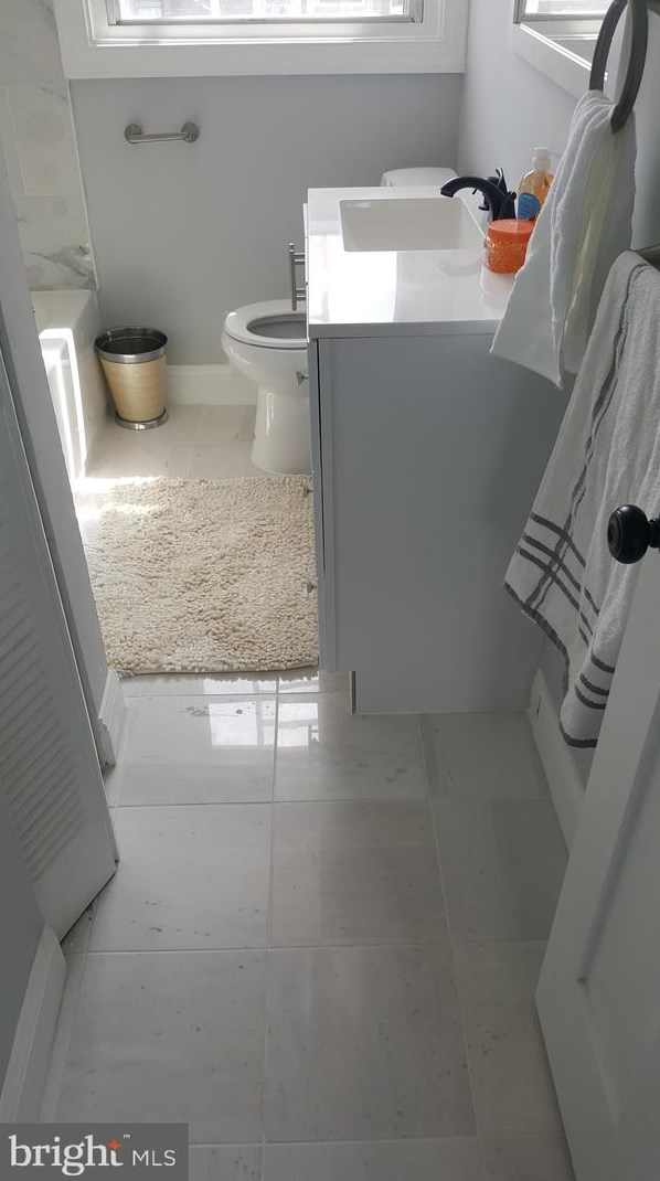 5719 Denwood Ave, Baltimore MD  21206-7029 exterior