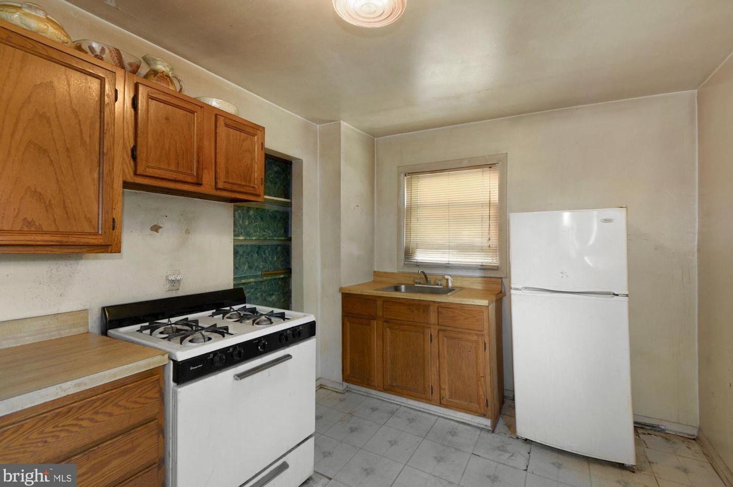 728 43 St, Baltimore MD 21211-1611 exterior