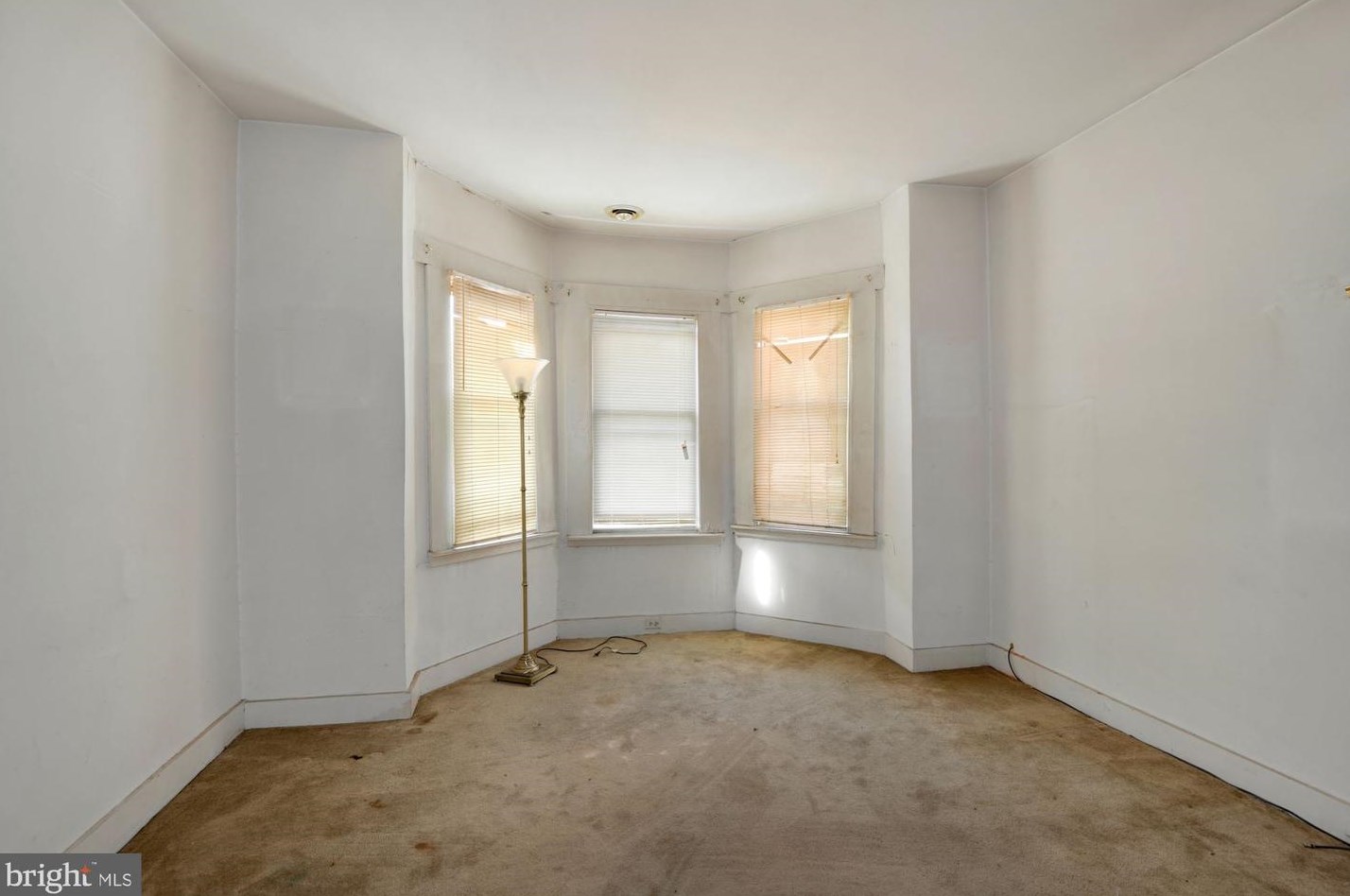 728 43 St, Baltimore MD 21211-1611 exterior