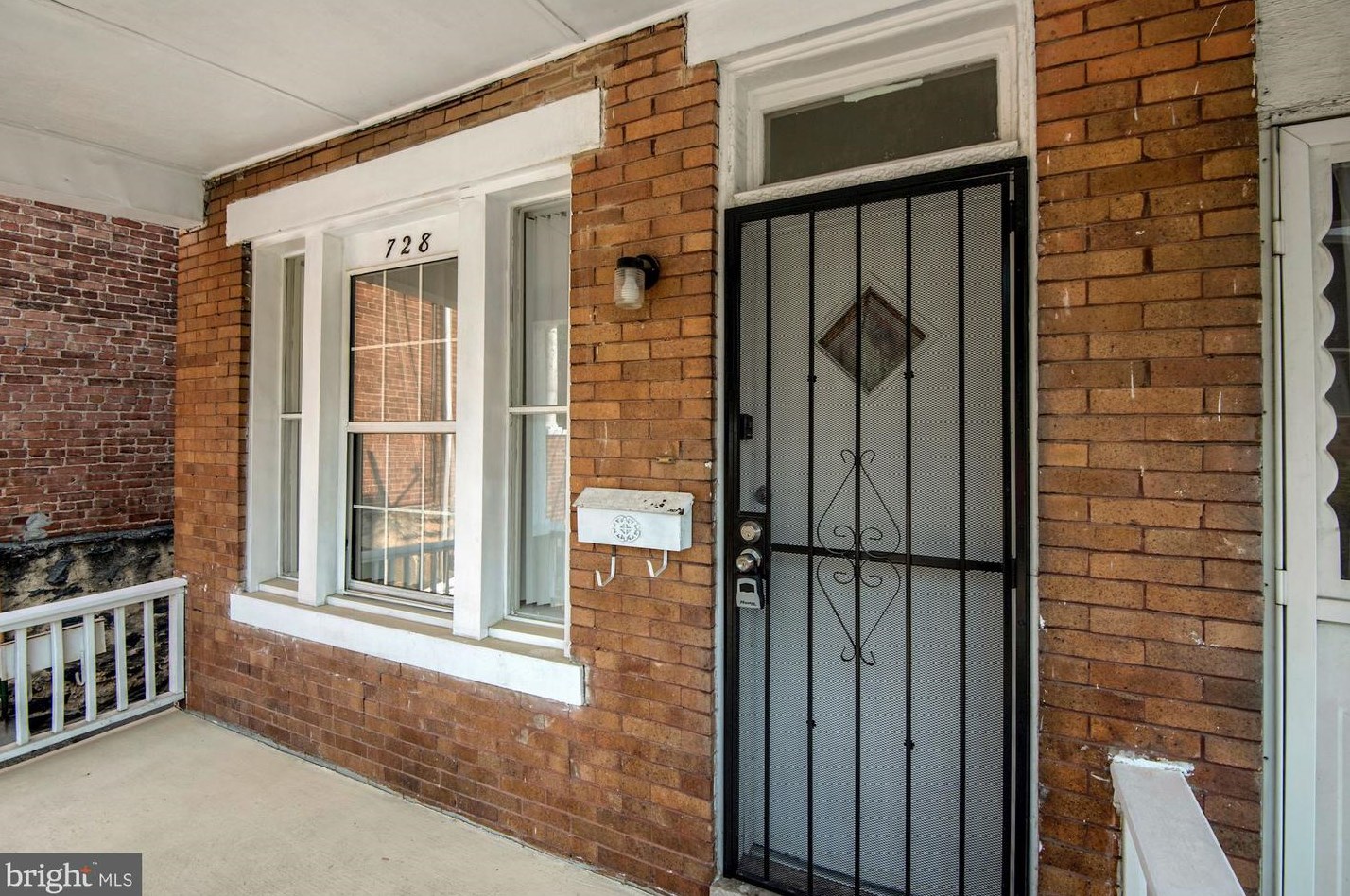 728 43 St, Baltimore MD 21211-1611 exterior