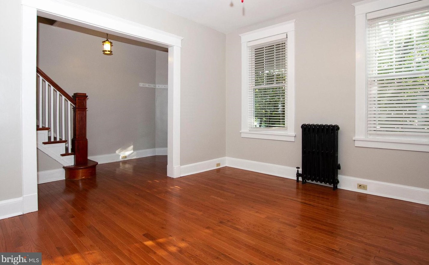 2914 Cresmont Ave, Baltimore MD  21211-2817 exterior