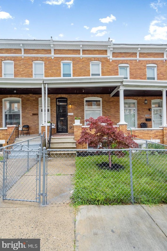 1611 30th St, Baltimore MD  21218-3726 exterior