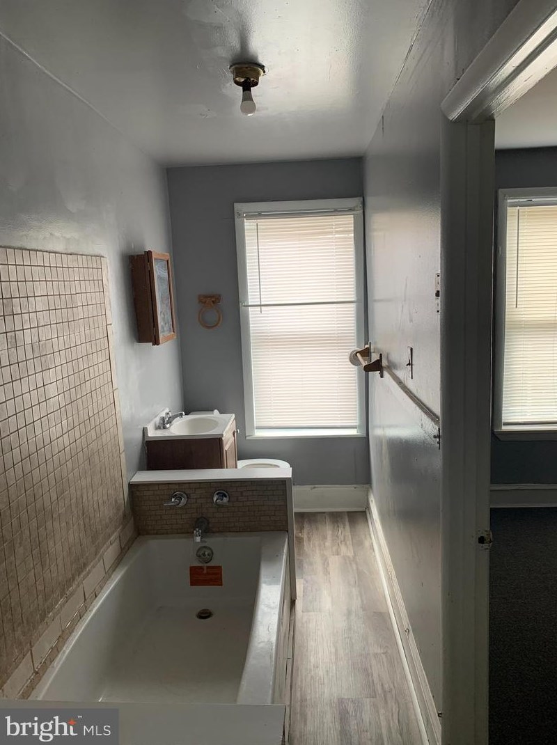 612 Milton Ave, Baltimore MD  21205-2507 exterior