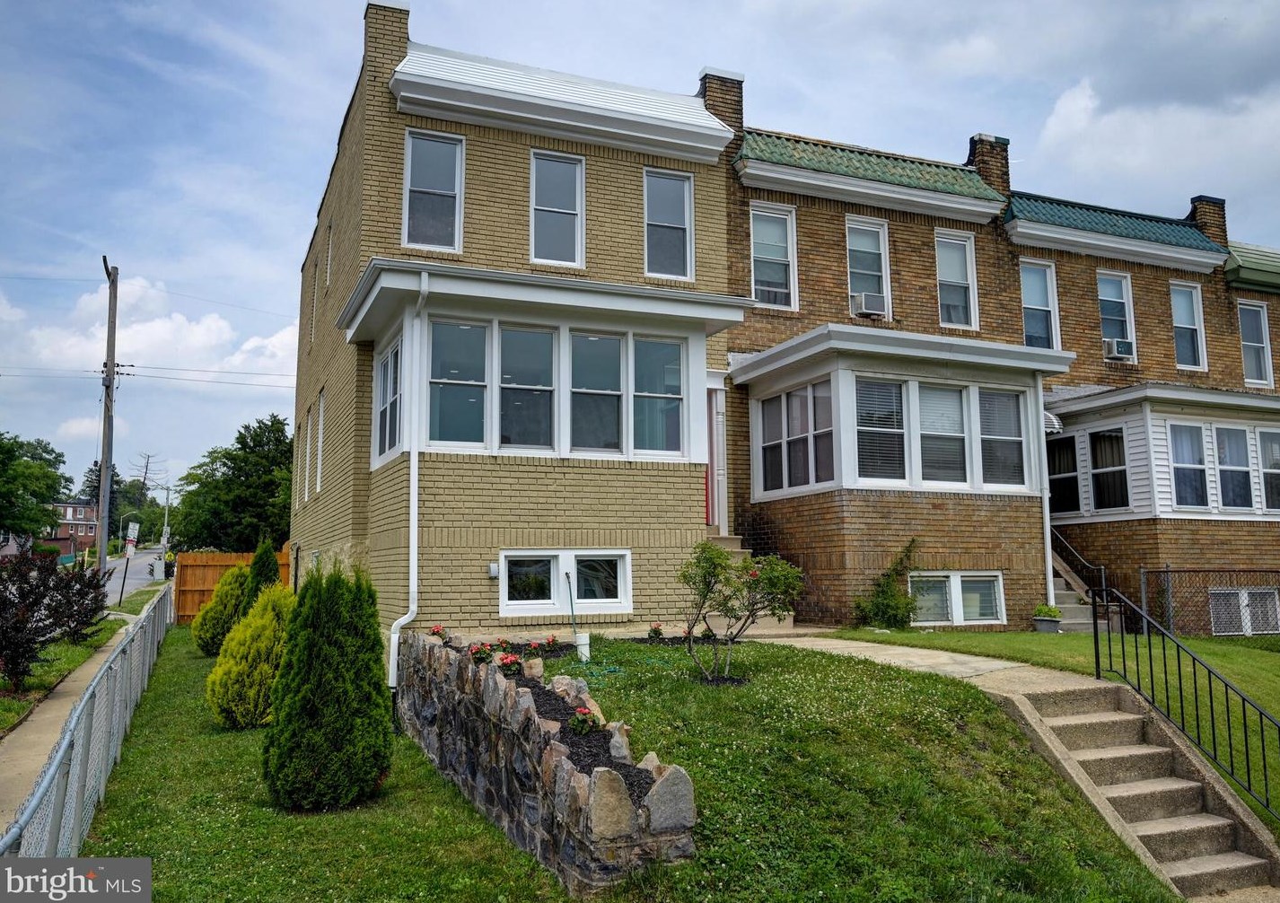 3220 Mondawmin Ave, Baltimore, MD 21216-1915
