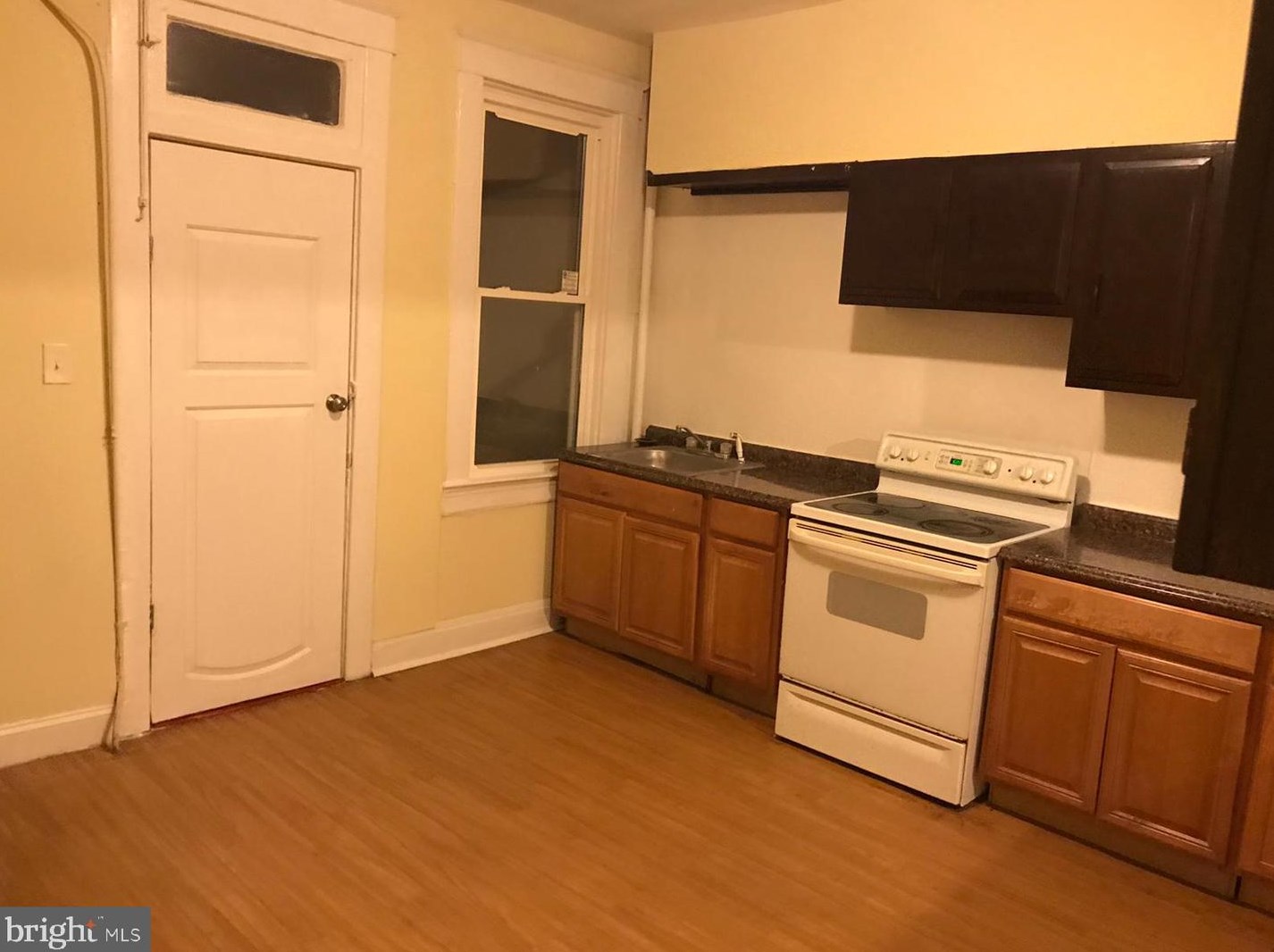 3108 Leeds St, Baltimore, MD 21229-3817