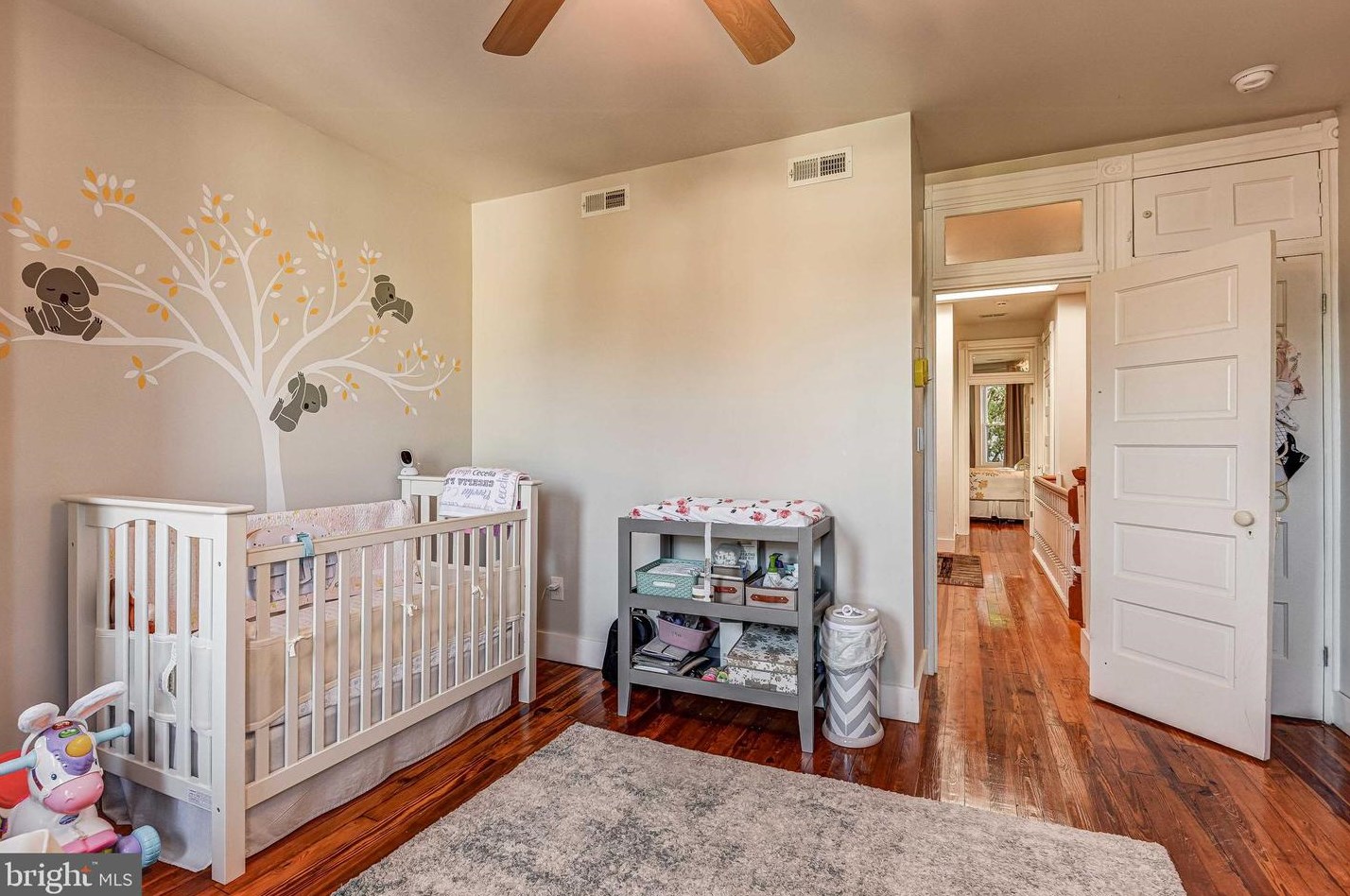 122 Ellwood Ave, Baltimore MD  21224-1307 exterior