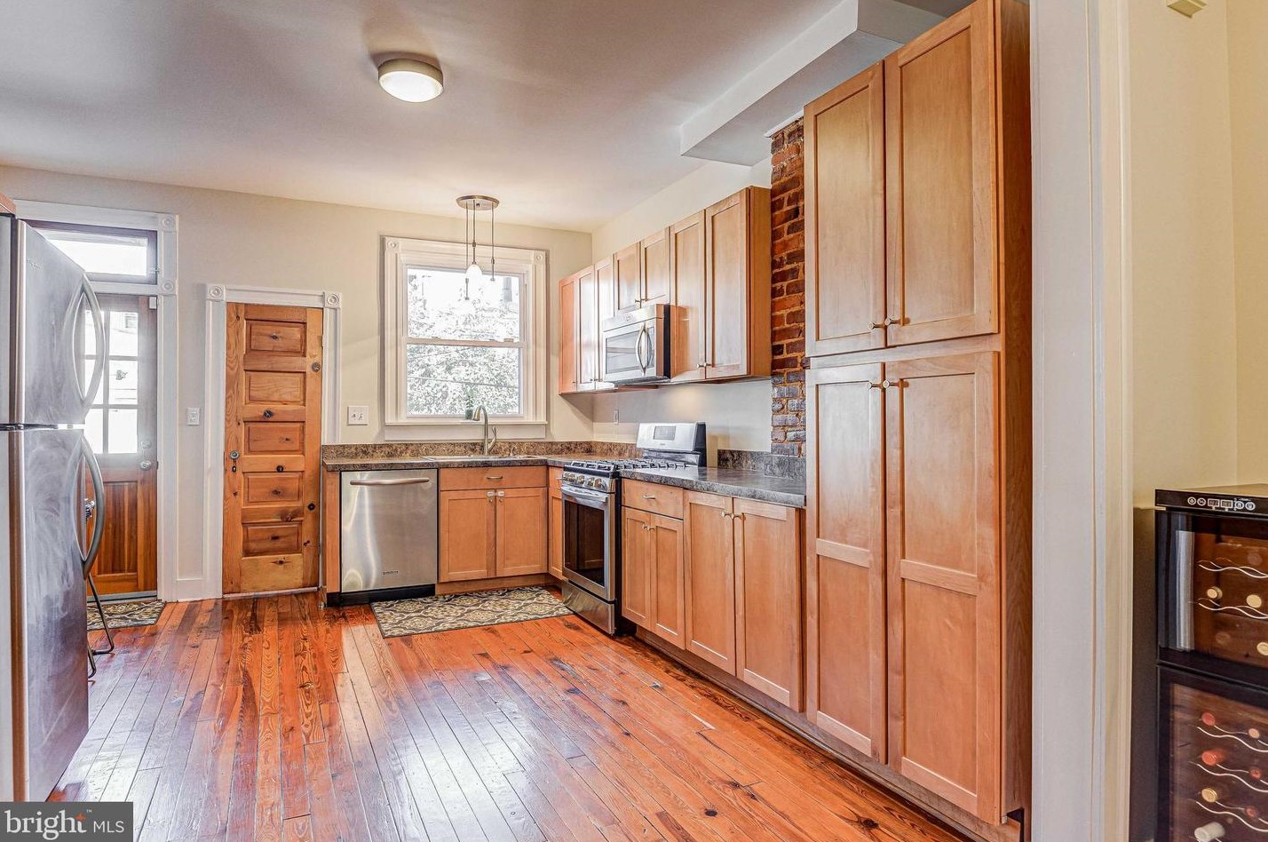 122 Ellwood Ave, Baltimore MD  21224-1307 exterior