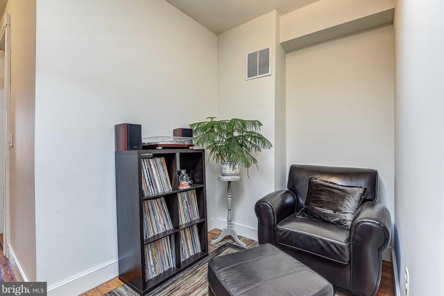 122 Ellwood Ave, Baltimore MD  21224-1307 exterior